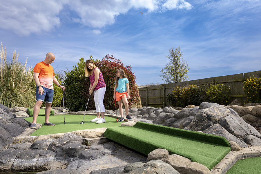 Dovercourt Holiday Park for pet friendly holidays