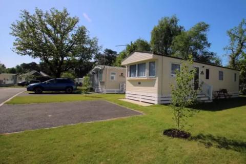 luxury caravans in Dorset at Forest Edge Holiday Park