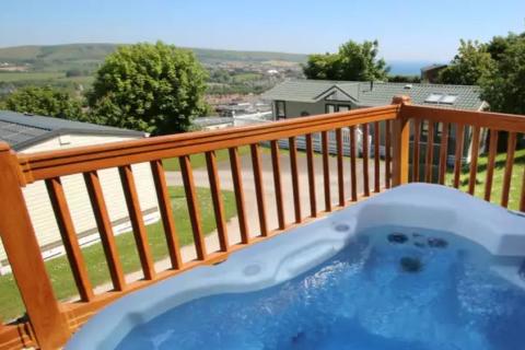 lodges with hot tubs in Dorset at Swanage Coastal Park