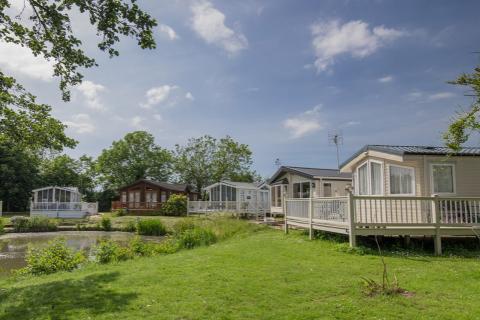 caravans and lodges for hire in Essex