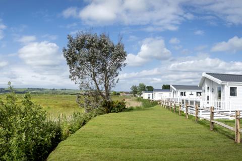 luxury lodges by the beach in Kent