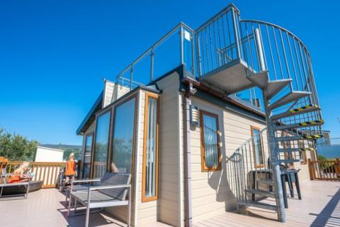 luxury roof top holiday lodges in Gwynedd at Barmouth Bay Holiday Park
