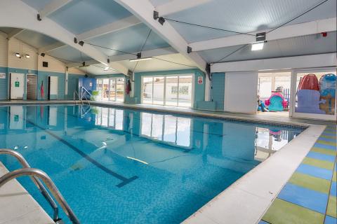 the indoor swimming pool at Kessingland Beach Holiday Park