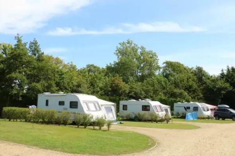 touring caravan site in Hampshire with touring pitches