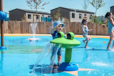 outdoor splash are at Mill Rythe Holiday Park