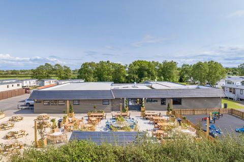 the main entertainment venue at Glendale holiday park