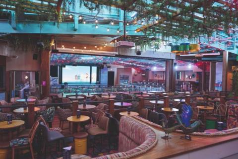 the huge entertainment centre at Greenacres Holiday Park