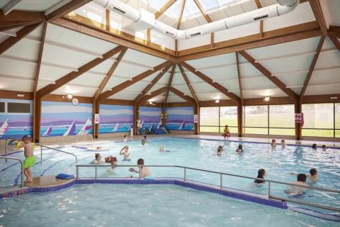 the indoor swimming pool at Kent Coast Holiday Park 