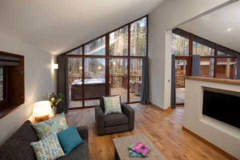 luxury lodge holiday in Nottinghamshire at Forest Holiday’s Sherwood Forest