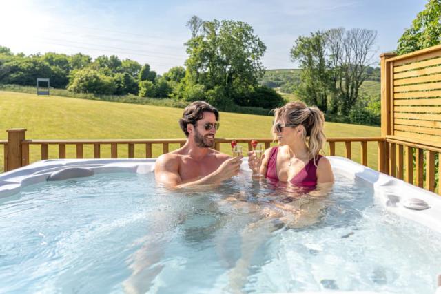 Paignton Devon caravans with hot tubs at Devon Hills Holiday Park