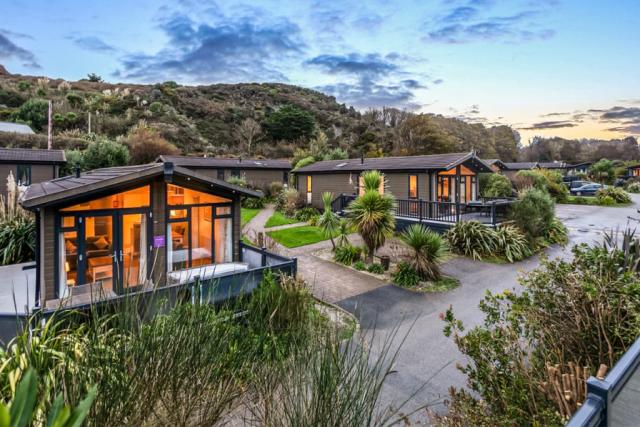 luxury lodge holidays at mullion cove coastal retreat cornwall