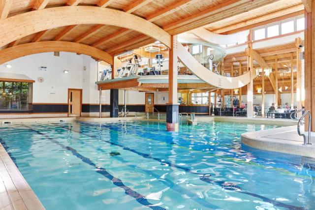 indoor swimming pool at darwins forest lodge park near matlock