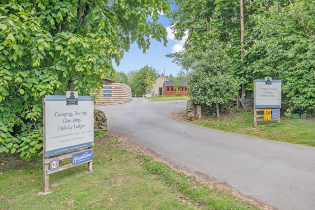 longnor wood holiday park in derbyshire near buxton