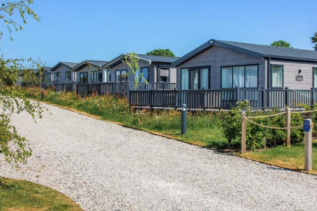 luxury lodges in cornwall near fowey