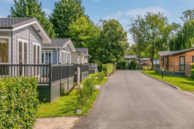 luxury lodges at royal marina village