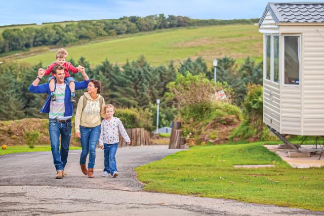 caravan breaks at  tencreek holiday park cornwall