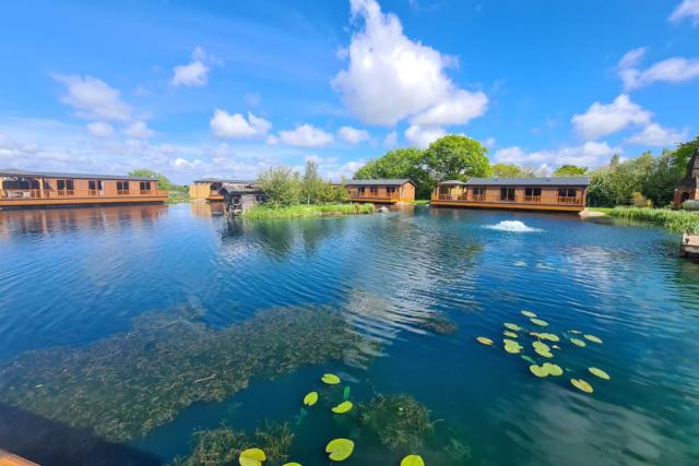 caistor lakes lodges in caistor, market rasen