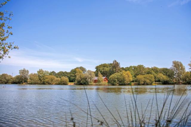 langmere lakes lodges in norfolk