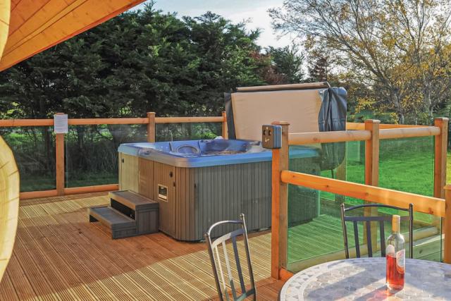 hot tub breaks at ream holiday park in lancashire