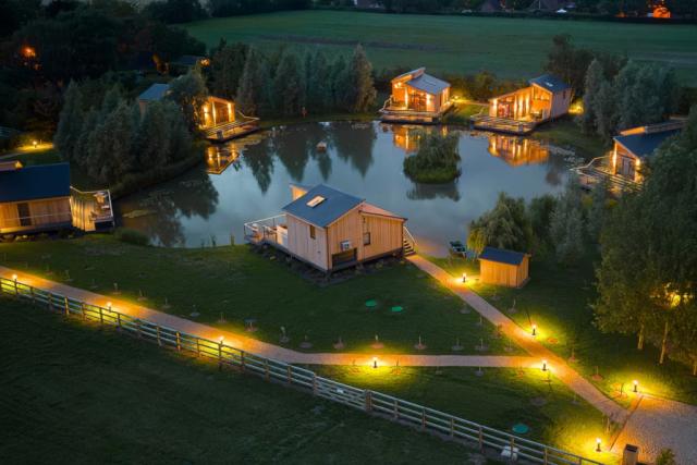 woad mill lakeside lodges in boston