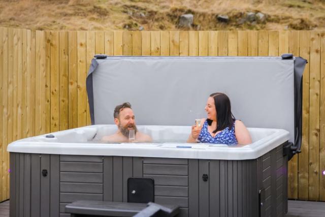 private hot tub breaks at herding hill farm in haltwhistle