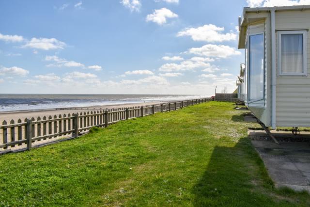 sandy beach holiday park near bacton 