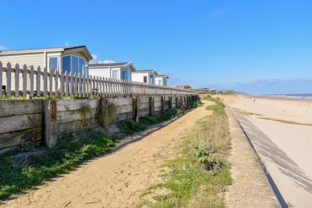 beach location at sandy beach holiday park near bacton 