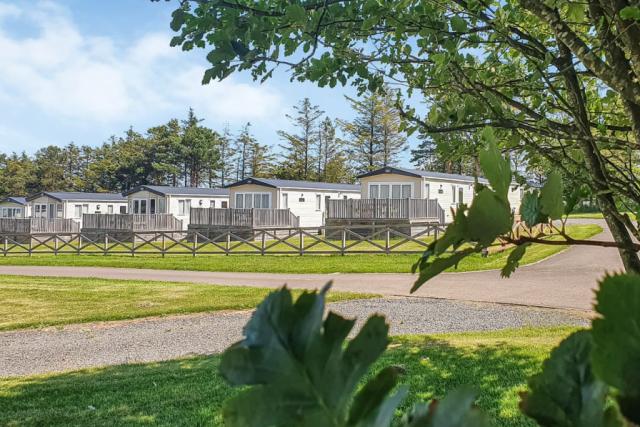 caravan and lodges at waren caravan park 