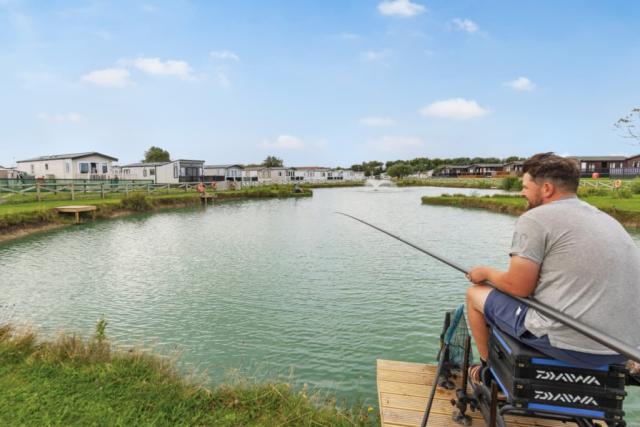 fishing at cowden holiday park near hull