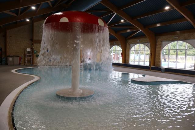 indoor swimming pool at hoburne park in dorset