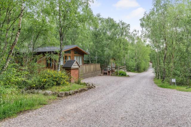 quarry walk lodges near cheadle