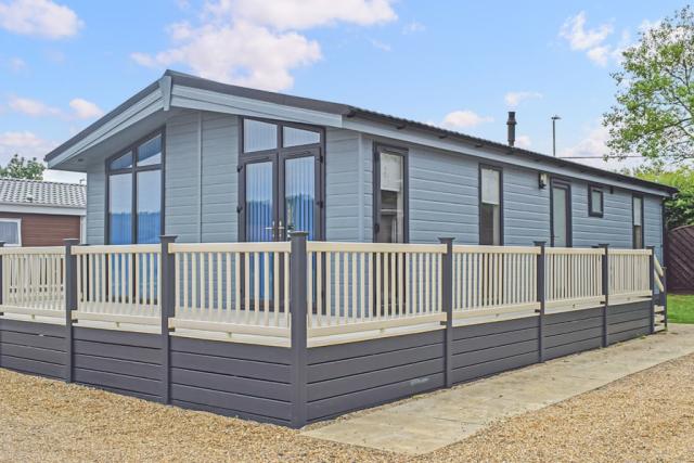 holiday lodge at the hollies kessingland near lowestoft