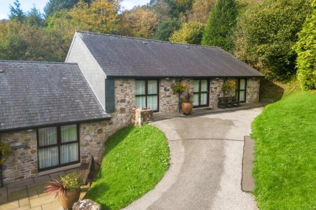 cottages at brecon beacons resort