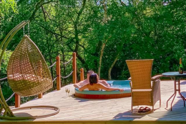 hot tub breaks at faweather grange lodges in bingley
