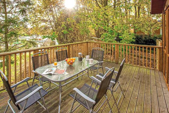 private decking at jamies cragg holiday park in york