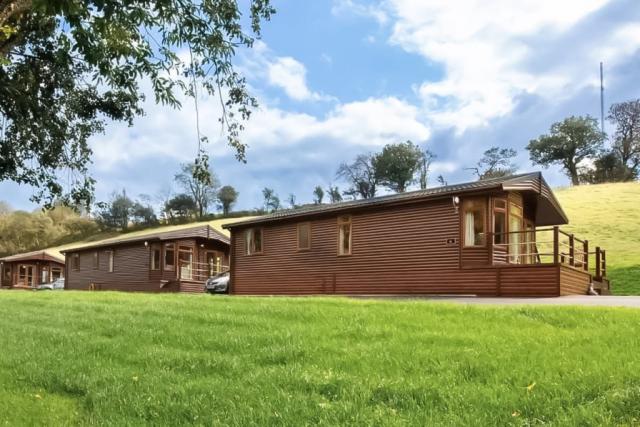pant wilkin lodges and equestrian centre in cowbridge