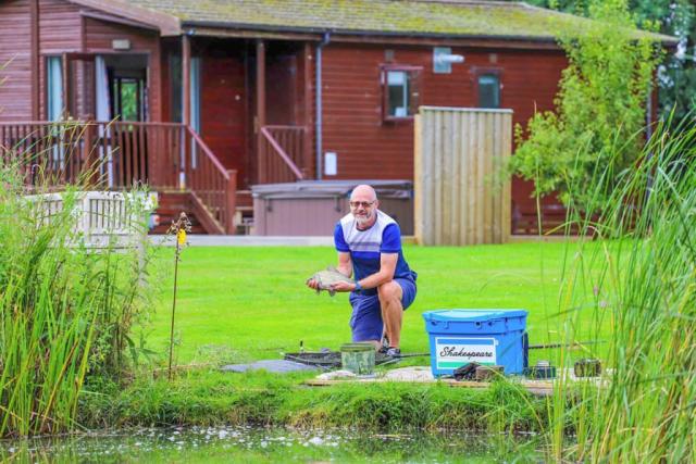 fishing at paradise lakeside lodges in york