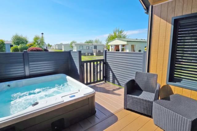 lodges with hot tubs at heads of ayr holiday park in ayr