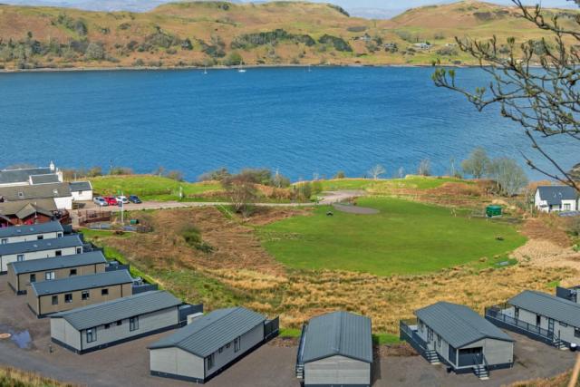 lake at oban holiday park in oban