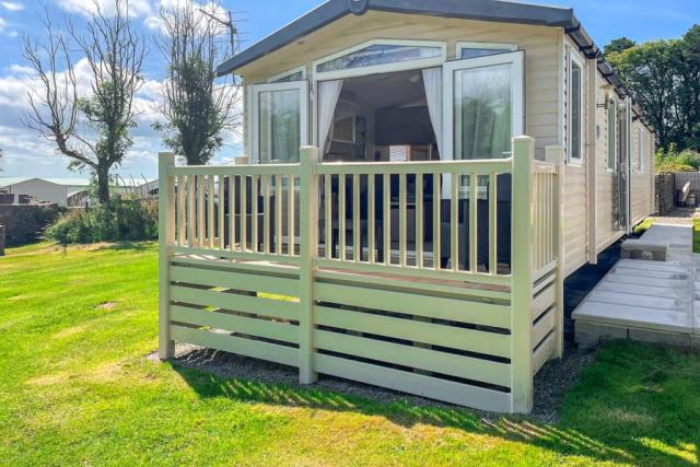 caravan at trefach country club and holiday park in pembrokeshire