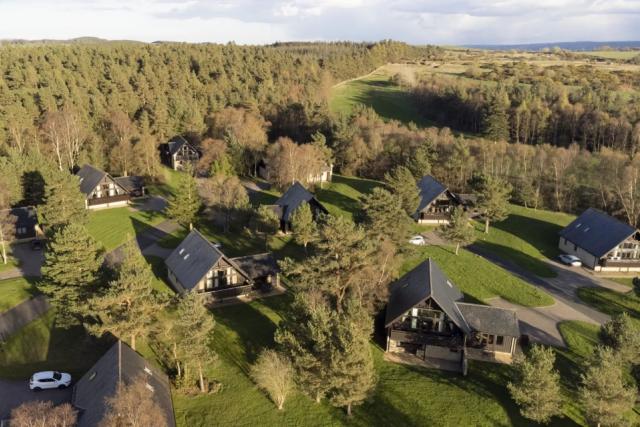 looking down over Hexham Lodge park