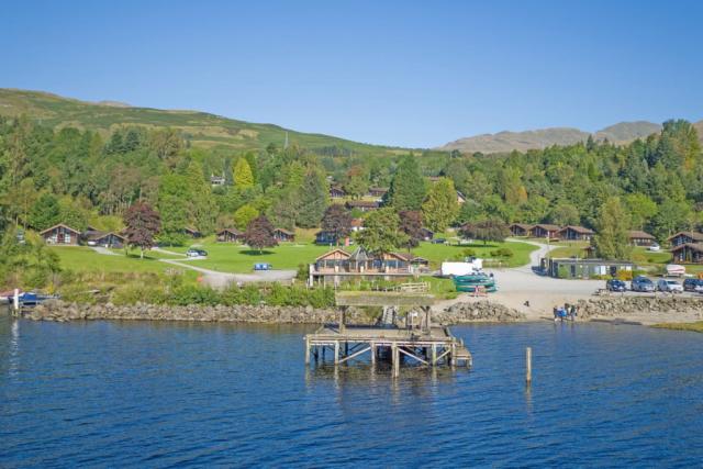 water activities at loch tay highland lodge park near killin
