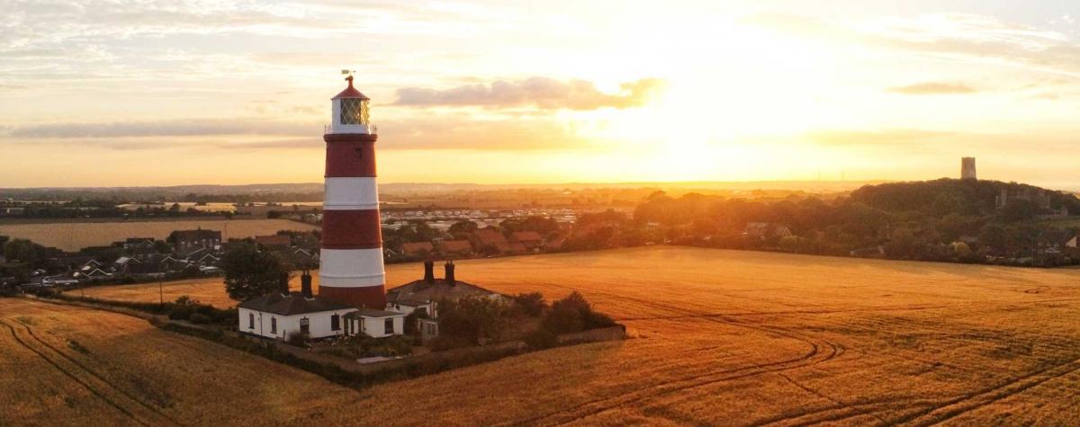 Holiday parks in Norfolk, Happisburugh lighthouse