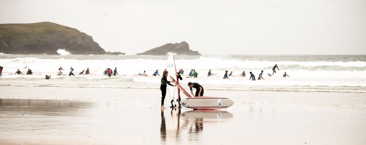 beaches in Newquay and caravan parks in newquay