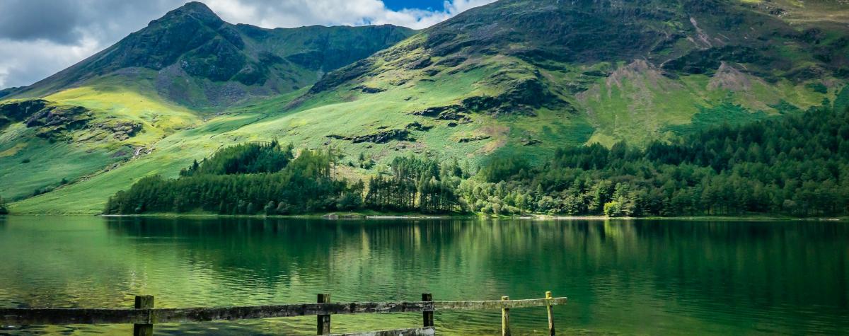 last minute cheap deals for holidays in the lake district and lancashire