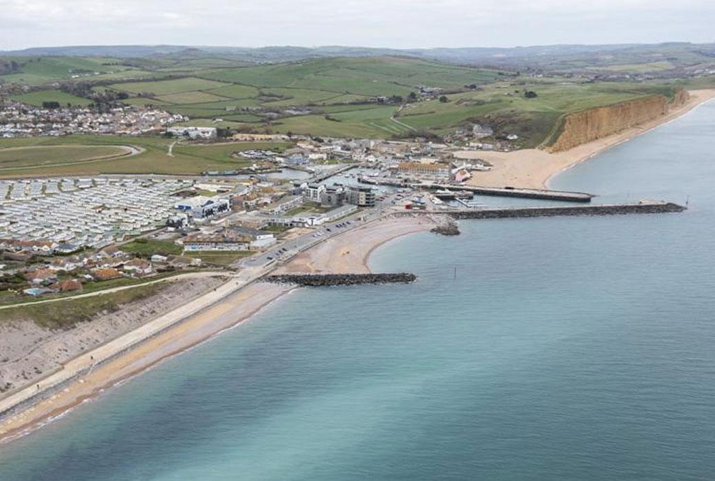 Dorset coastal holiday park near to the beach