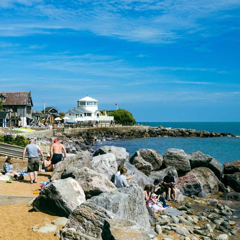 Explore caravan parks in Ventnor