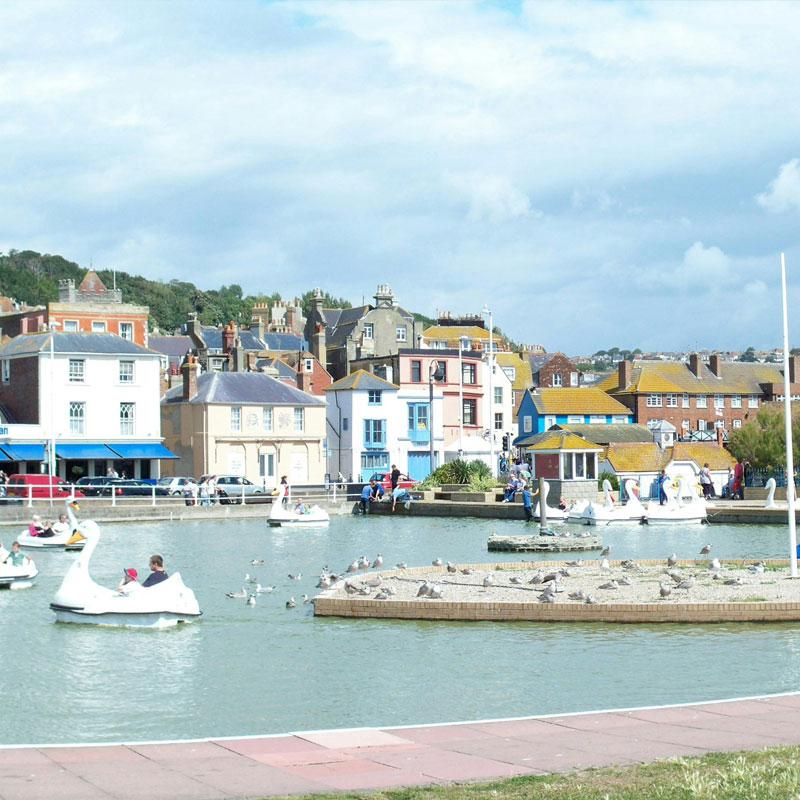 Explore caravan parks near Hastings