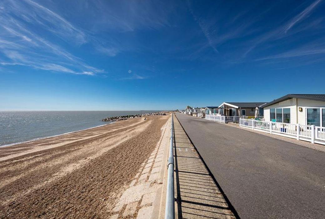 Find great holiday parks near to the Felixstowe's beaches