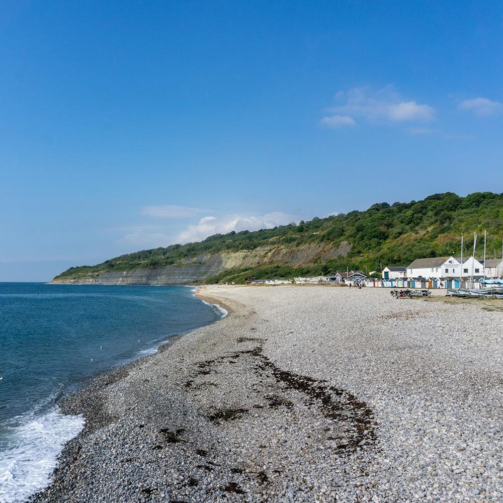 Explore Axminster caravan parks